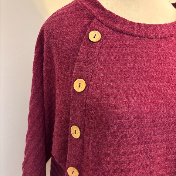 Ivy Ridge Knit Top - Picture 2 of 5
